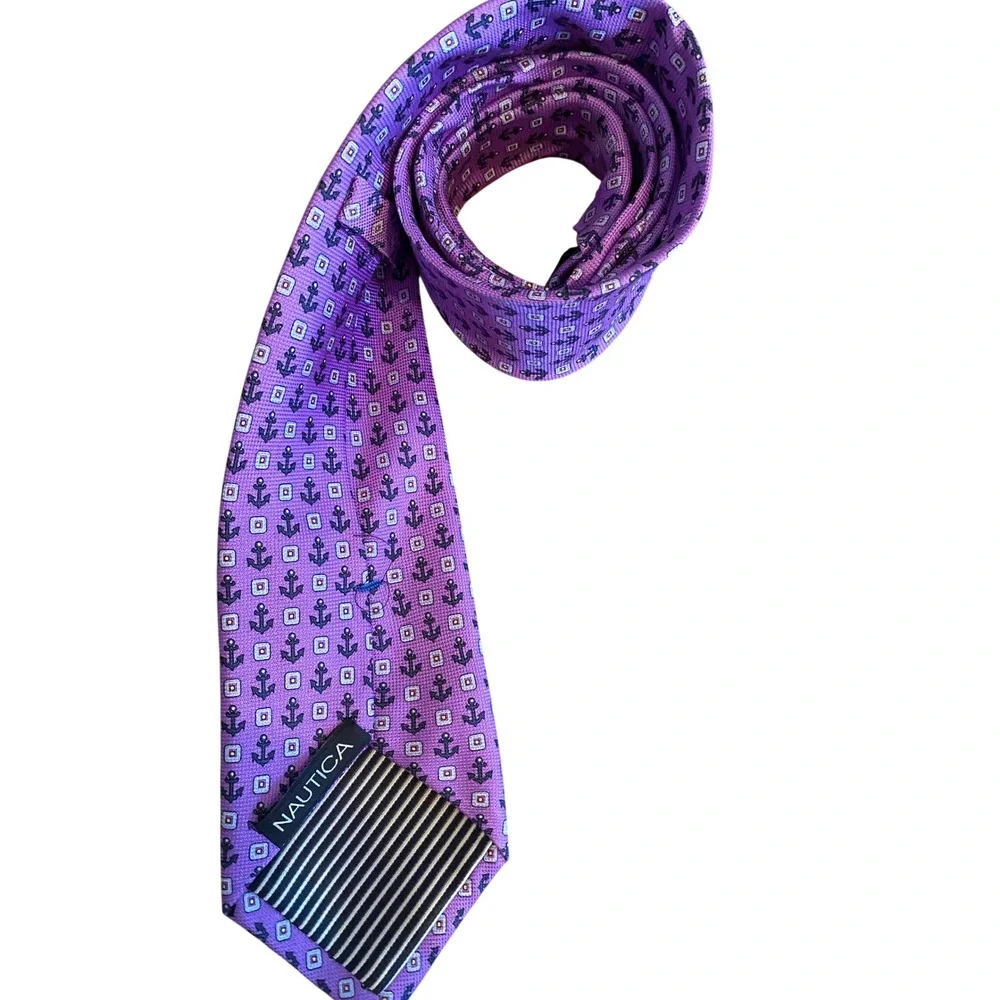 Nautica Mens Purple Silk Anchor Medallion Print Necktie Nautical Formal Tie‎